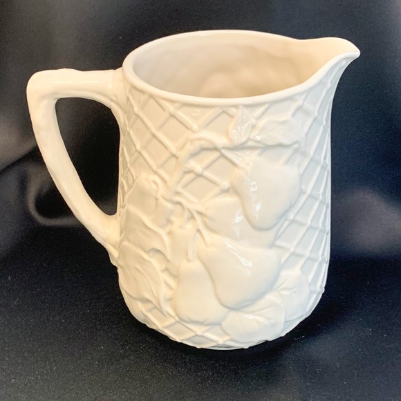Embossed, Ivory Pear Pitcher - Picture 5 of 7